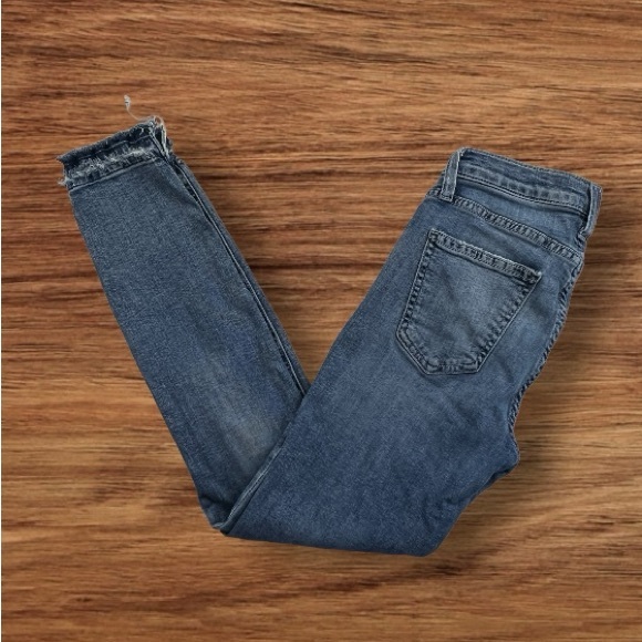 Current/Elliott Skinny Mid-Rise Raw Hem Distressed Jeans Sz: 25 - Picture 7 of 16